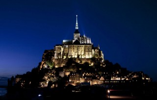 Le Mont Saint Michel de nuit